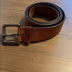 Men’s leather Banana Republic belt